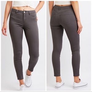 Charlotte Russe Grey Mid-Rise Refuge Skinny Jeans